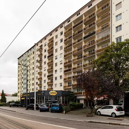 Modern Of 60m² With Balcony *