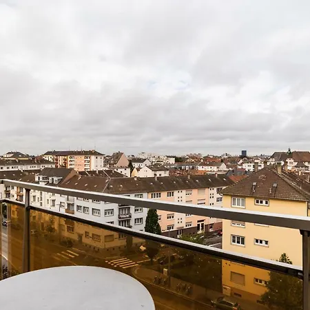 公寓 Modern Of 60m² With Balcony